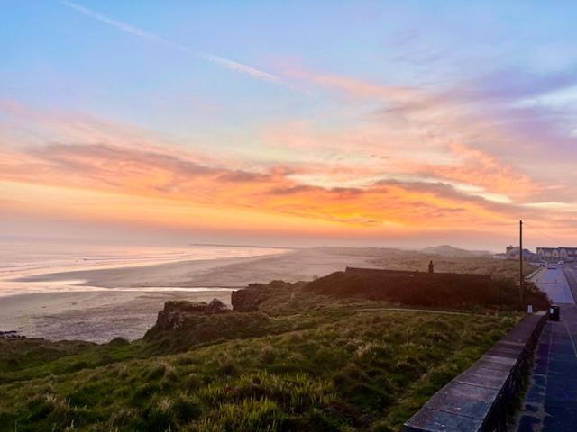 The Sea Loft Castlerock. 아파트 외부 사진